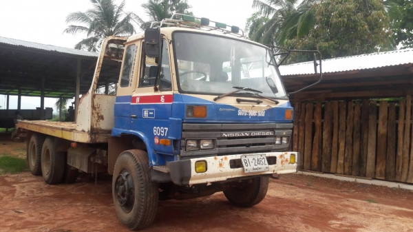 เทนเลอร์ สิบลอ นิสัน UD CD1OK 185 แรง 2เพา สโลส ทิฟฟี พาเวอร์ ท้ายลากแม็กโค PC 200 สภาพดีพร้อมใช้ ทะเบียนไม่ขาด พร้อมโอน