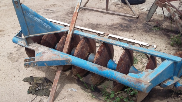 ขอบคุณ นายก หม้อ จาก จ.สิงห์บุรีครับขายรถไถแชมป์ รุ่นmx5900  59แรงพร้อมผาน7สภาพพร้อมใช้งาน