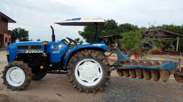 ขอบคุณ นายก หม้อ จาก จ.สิงห์บุรีครับขายรถไถแชมป์ รุ่นmx5900  59แรงพร้อมผาน7สภาพพร้อมใช้งาน