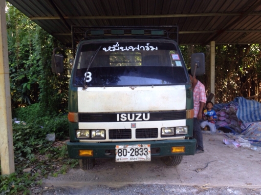 ขายหกล้อกระบะคาร์โก้ 110