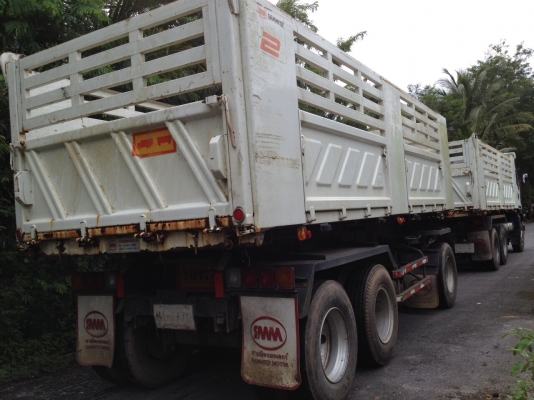 360แรง ปี54 รถบรรทุยางแผ่นเท่านั้น เดิมๆสวย สีเดิม ไม่เคยแกะ ไม่เคยชน...ไมล์230000กิโล