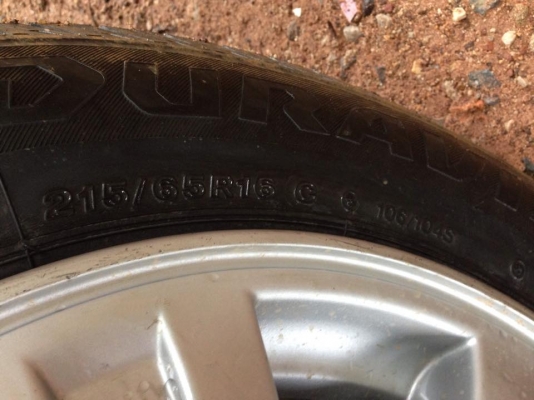 ขายล้อแม็กเดิมโรงงาน ถูกๆๆ พร้อมยาง ใช้ได้อีกนาน