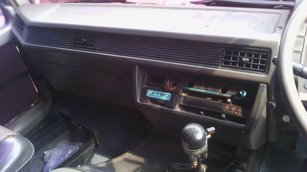 ขายดาวน์รถบรรทุก 10 ล้อหัวลาก MITSUBISHI FN527M-TG1270 220 แรงม้า ขายดาวน์ 180000