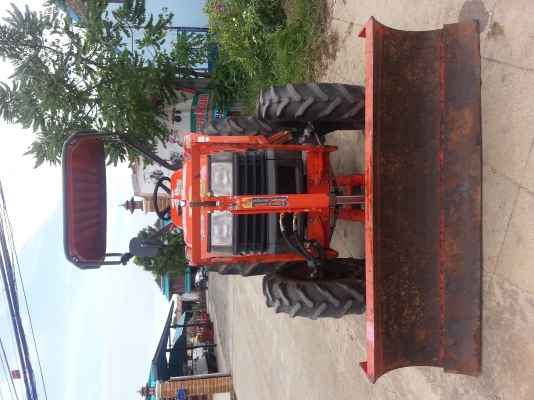 คูโบต้า L3408 4 WD ใบมีด