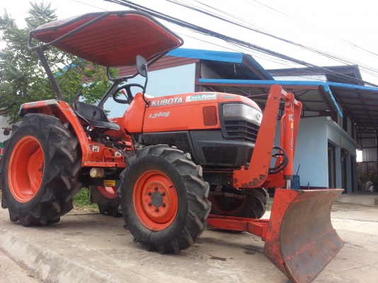 คูโบต้า L3408 4 WD ใบมีด