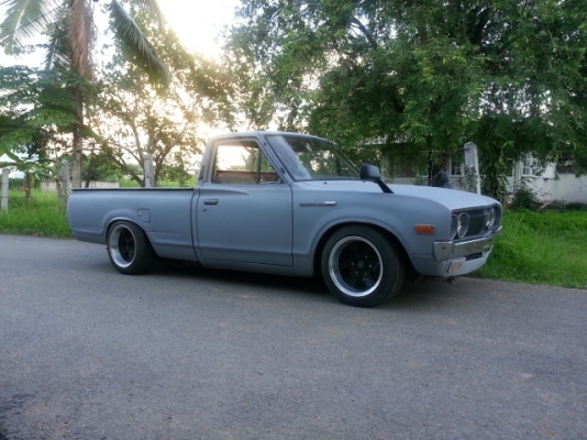 ขาย ดัสสัน 620 จดทะเบียนปี2518 เกียร์คอ เครื่องเดิมไม่มีควัน ไม่ผุ ภายในสวย เบาะไม่ขาด หลังคาไม่ผุ คอนโซลอุปกรณ์ภายในใช้ไดทุกอย่าง เบรค ไฟใช้ได้ทุกอย่าง ขับไกลสบาย