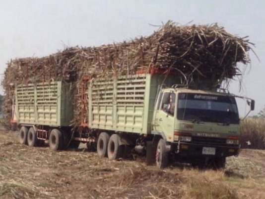 ขายรถบรรทุก 22 ล้อพ่วงแม่ลูกไม่ดัมพ์ MITSUBISHI FN627 260 แรงม้าปี 2547 ลูกพ่วง 3 คานไม่ดัมพ์ ราคา 1500000