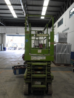 ขายรถกระเช้าขากรรไกร GENIE GS2632 สนใจติดต่อหนึ่ง 061-4194021