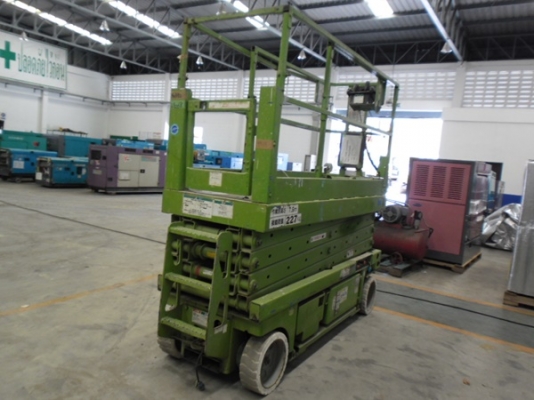 ขายรถกระเช้าขากรรไกร GENIE GS2632 สนใจติดต่อหนึ่ง 061-4194021