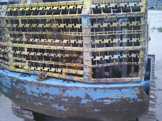 ขายแบ็คโฮ  KOMATSU   PC30-6 ใช้งานได้ดีราคาถูกๆ