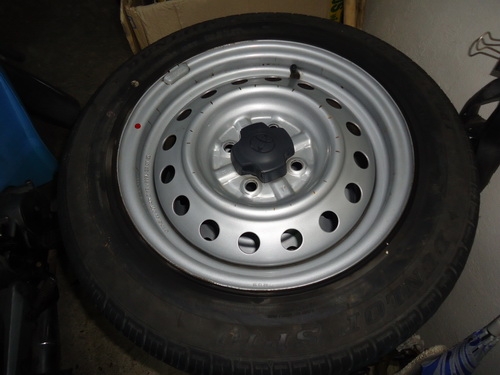 ยางรถเก่งรถยนต์ 4 ล้อ Dunlop