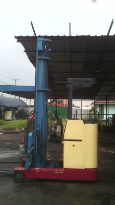 ขายรถยกโฟร์คลิฟท์ไฟฟ้ายืนขับ ยี่ห้อNICHIYU รุ่น50