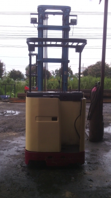 ขายรถยกโฟร์คลิฟท์ไฟฟ้ายืนขับ ยี่ห้อNICHIYU รุ่น50