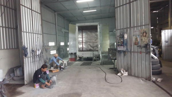 ขายรถบรรทุกคุณภาพสูง พร้อมรับประกัน ต่อดั๊ม ทำคอก หลังคา ติดตั้งเครน โดยช่างผู้ชำนาญฝีมือคุณภาพ