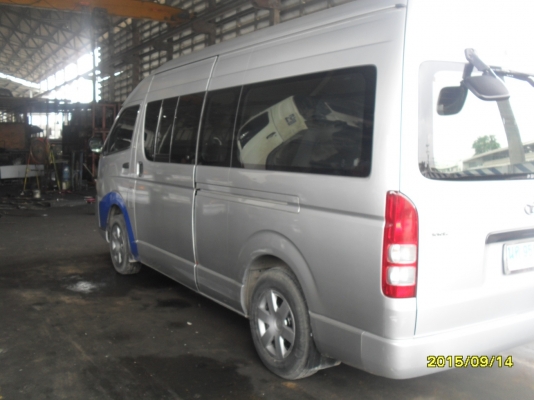 ขายรถตู้ commuter ปี 51