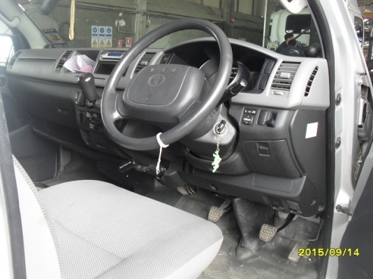 ขายรถตู้ commuter ปี 51