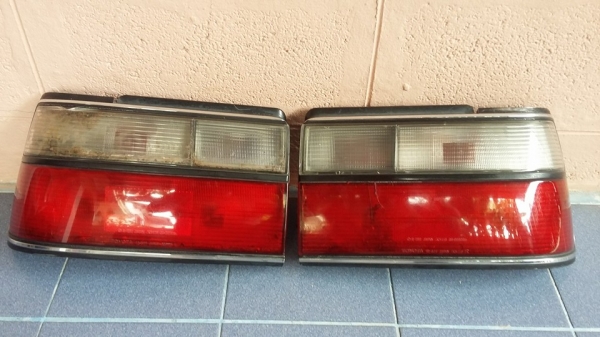 ไฟท้ายแท้กับไฟทับทิม AE 92 900.-