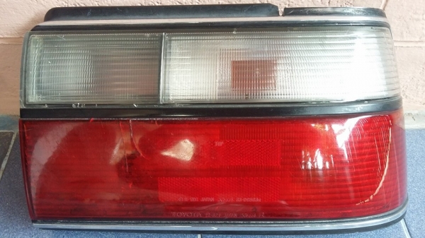 ไฟท้ายแท้กับไฟทับทิม AE 92 900.-