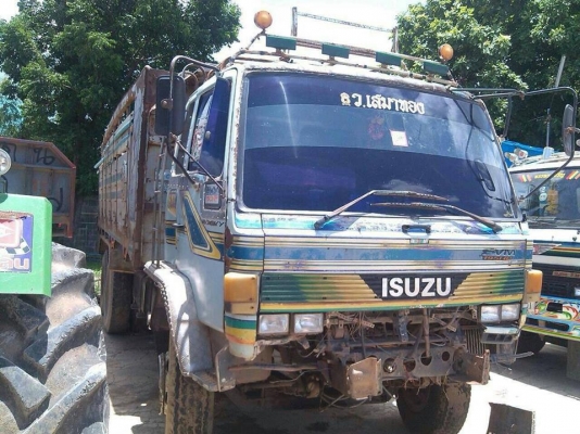 ขายดั้ม2เพลา ร็อกกี้195แรง พ.เพาเวอร์ เบรกทิฟฟี่ เอกสารพร้อมโอน ราคา450,000 สนใจโทร 090-8588220คุณนะ 093-3258446คุณบิว หรือเข้าดูสินค้าอื่นๆได้ที่ www.truck.in.th/498 หรือเพจFacebook ณรงค์ ซื้อขายรถมือสอง (เว็บไซต์ส่วนตัว) หรือFacebook ตลาดรถมือสอง คุณนะ