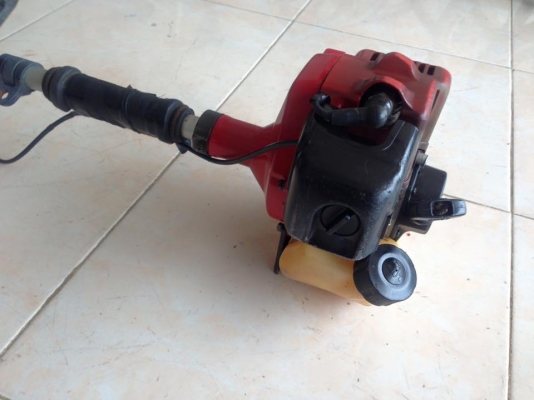 G2KC เครื่องตัดหญ้า 3 แรง 2 จังหวะ