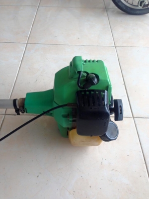 B26D เครื่องตัดหญ้า 3 แรง 2 จังหวะ