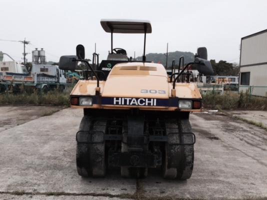 รถบด HITACHI  RT205 หรือ DYNAPAC CP205 กำลังถึงไทยเร็วๆนี้  ใครสนใจติดต่อมาได้เลยครับ