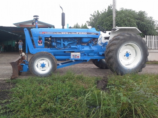 ขายครับฟอดเต็มตัวเปลีย่นเครือ่งเป็น6สูบพร้อมใช้