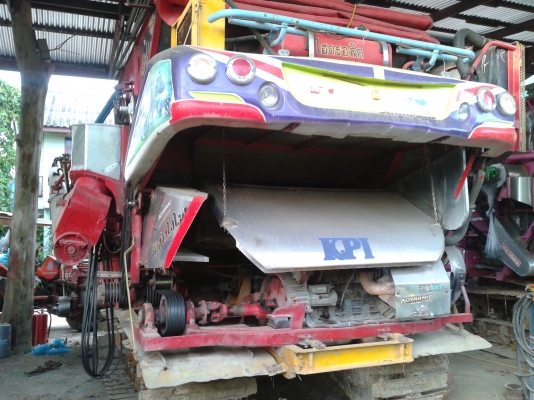 ขายรถเกี่ยวเกษตรพัฒนา รุ่นจ้าวช้างไวไฟ ปี52