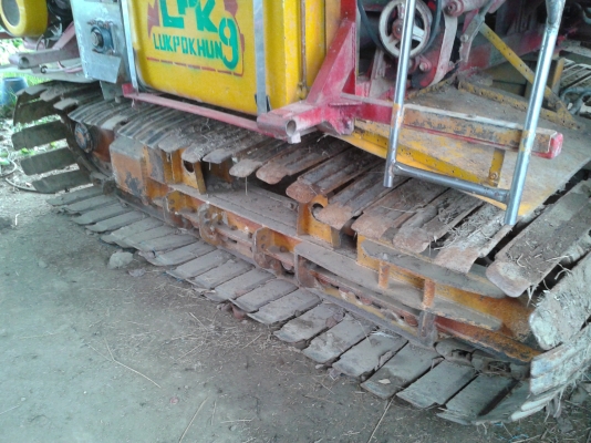 ขายรถเกี่ยวเกษตรพัฒนา รุ่นจ้าวช้างไวไฟ ปี52