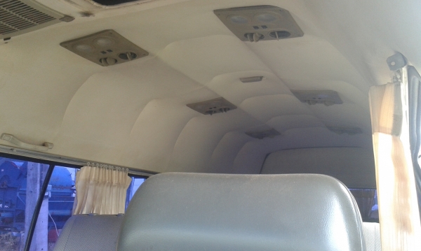 ขายรถตู้โตโยต้า ราคาไม่แพง