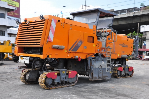 WIRTGEN W2200 S/N 0495 Y2009 WIRTGEN W2200 S/N 0495 Y2009