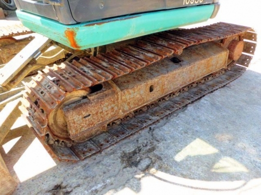 KOBELCO SK70SR-1ES สนใจติดต่อหนึ่ง 061-4194021