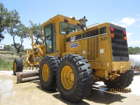 รถเกรดถนน 140H รถอยู่อเมริกา กำลังเดินทางมา ถึงไทยประมาณกลางเดือนตุลาคมนี้ค่ะ