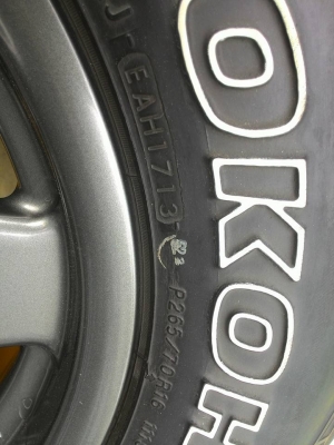 ขายด่วน เบรนท์เล่ขอบ16 พร้อมยาง yoko 265-70-16 ปี13 สภาพเกือบ100เปอเซน