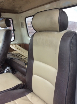 .หัวเก๋ง10ล้อ F18 (ถอดยกลง) สภาพสวย อุปกรณ์ครบ ขาย 60,000 บาท (ศุภากร 081-1903107 ,081-4252943) .หัวเก๋ง10ล้อ F18 (ถอดยกลง) สภาพสวย อุปกรณ์ครบ ขาย 60,000 บาท (ศุภากร 081-1903107 ,081-4252943)