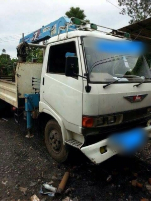 ขายรถ6ล้อ HINO KM779 เครื่อง 117แรงม้า ติดเครน 3ตัน สนใจโทร 081-970-1072