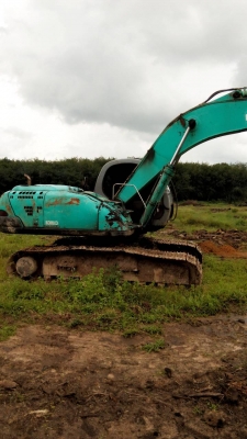 ขายรถแบคโฮ KOBELCO SK200-V super เอกสารอินวอย ระบบไฟเต็ม ราคา 850000