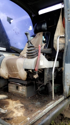 ขายรถแบคโฮ KOBELCO SK200-V super เอกสารอินวอย ระบบไฟเต็ม ราคา 850000