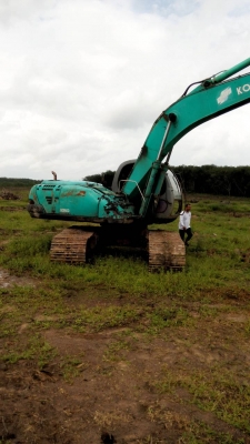 ขายรถแบคโฮ KOBELCO SK200-V super เอกสารอินวอย ระบบไฟเต็ม ราคา 850000