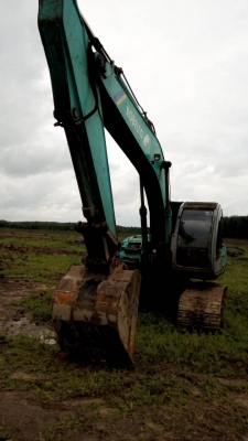 ขายรถแบคโฮ KOBELCO SK200-V super เอกสารอินวอย ระบบไฟเต็ม ราคา 850000