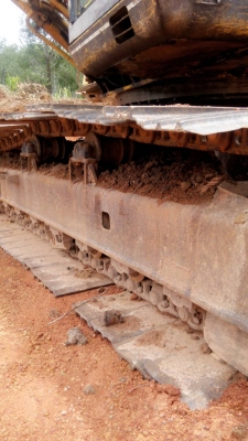 ขายรถแบคโฮ KOBELCO SK200-/// เอกสารเล่มทะเบียน ระบบไฟเต็ม ราคา 750000