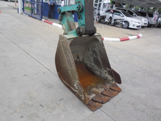 KOBELCO SK115SR-1ES สนใจติดต่อหนึ่ง 061-4194021