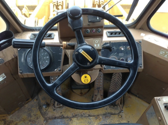 CAT 936 นำเข้าจากญี่ปุ่น ถึงไทยแล้ว 090-0986-2521 อ๊อบ