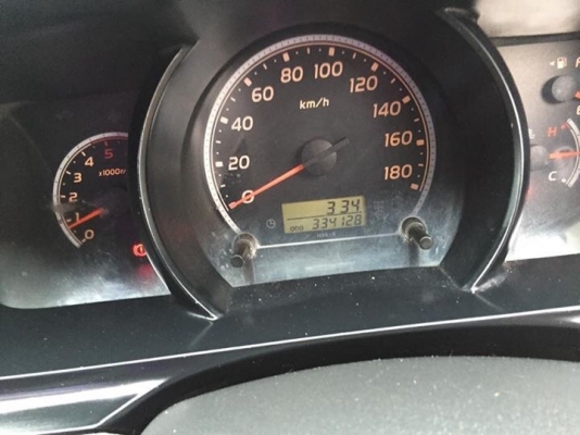 ขายรถตู้ดีเซล2.5ปี06เกียMTแต่งวีไอพีเบาะสี่แถวแอร์บัสโทร0877758887นางเบสท์รถตู้ท่าพระ