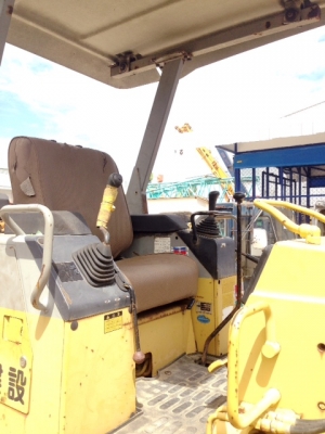 รถดันดิน Komatsu D20P-7#75050 จากญี่ปุ่น สนใจโทร. 080-6565422 (หนิง)