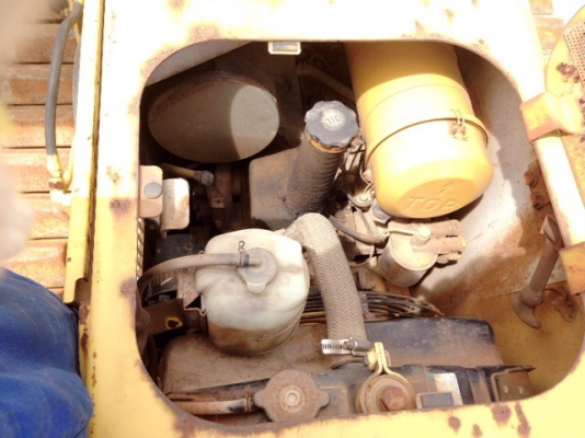 รถดันดิน Komatsu D20P-7#75050 จากญี่ปุ่น สนใจโทร. 080-6565422 (หนิง)