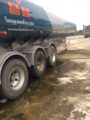 หางพ่วงน้ำมัน 38,000 ลิตร หางพ่วงน้ำมัน 38,000 ลิตร