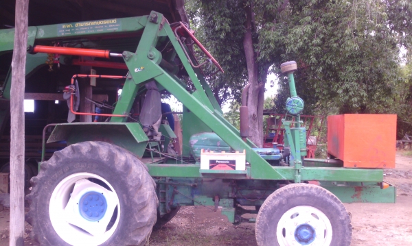 ขาย รถคีบอ้อย คีบหลัง สามารถเกษตรยนต์