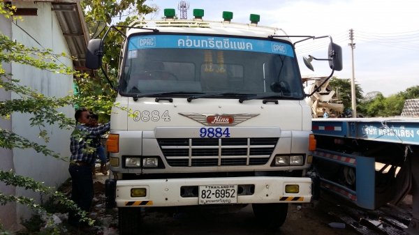 ขายด่วนครับ รถโม่ปูน HINO ZM 500  เครื่อง EK100 260 แรง โม่ตรง 6 คิว เครื่อง ดี คัสชี สวย ครับ รถกร้อมใช้ครับ