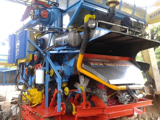 ขายรถเกี่ยวไทยเจริญ ขายรถเกี่ยวไทยเจริญ